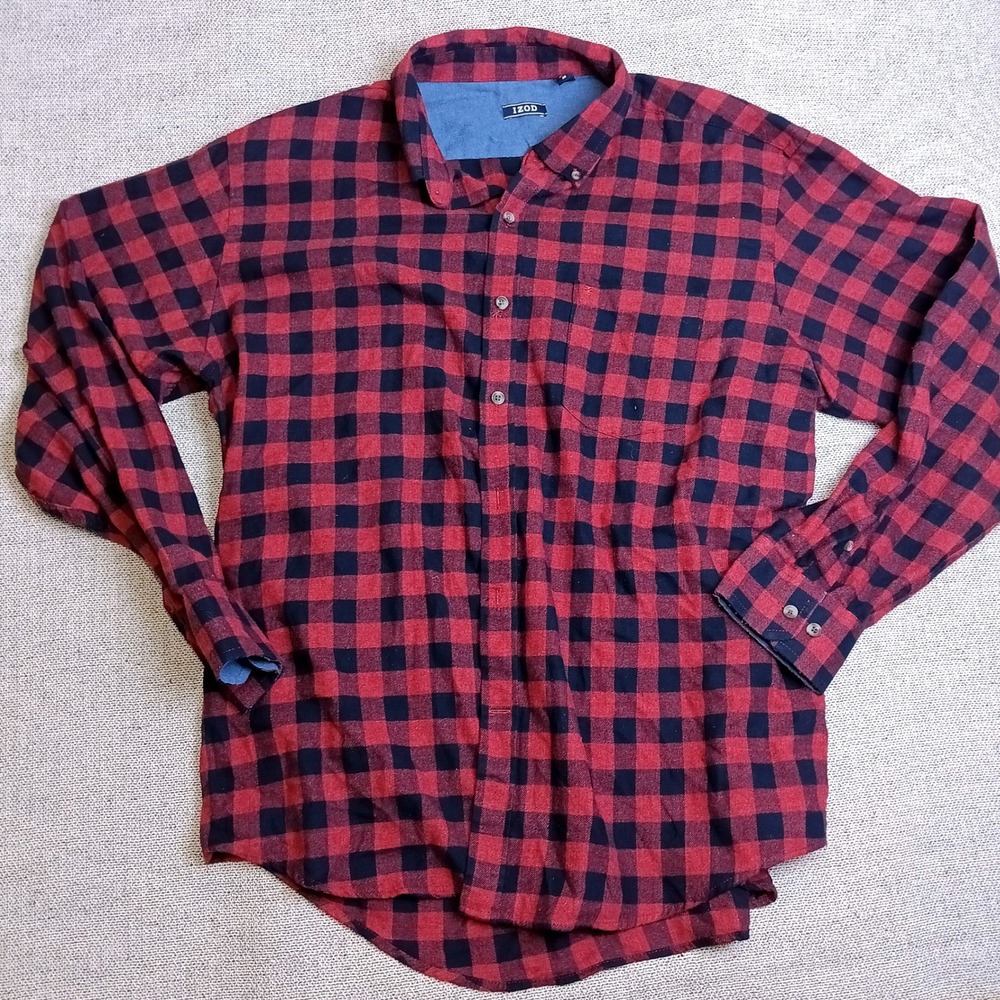 IZOD Button Down Shirt Mens XL Red Navy Excellent Buffalo Check Long Sleeve